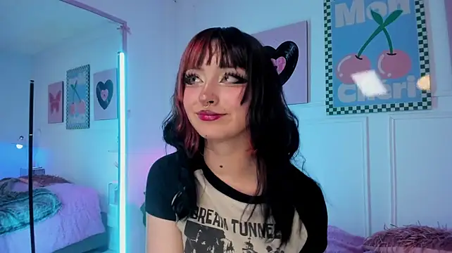 Zoe_Lynch_