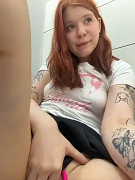 Freaky__Nikki