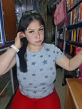Isa_bella95 - Full naked in shop