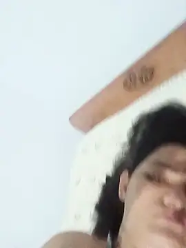 Anushka_Singh0