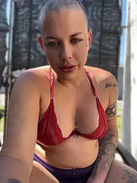 Alicetgirlbr - Public CUM SHOW