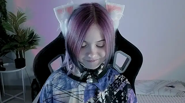 Hikkacat - meowm meow!! good start kittyy!