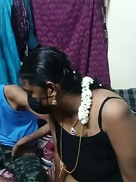 KadhalArasi - Shower show sex