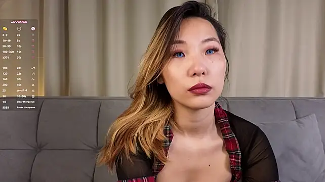 RamonaSpika - take off bra