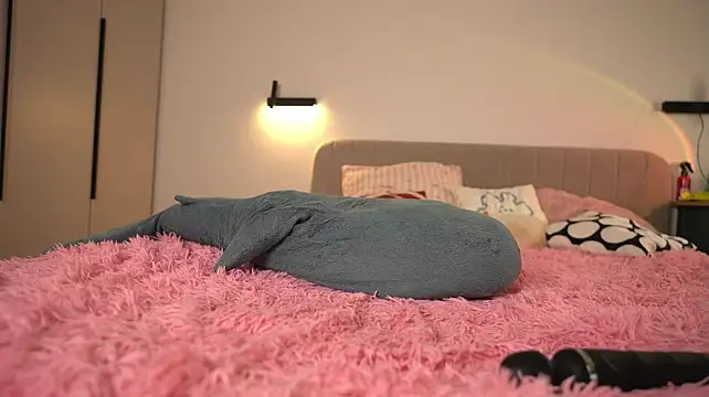 Dallass_ss - Time to take off my shorts