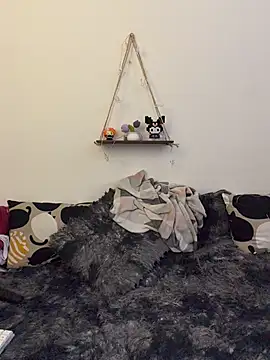 Anto_g - spanks ass + suck tits