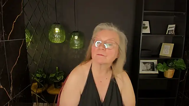 NataliMellow - A sexy dance for you