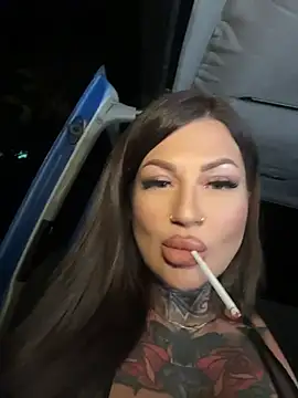 Krysstal003 - Driver finger my pussy+vid last tipper