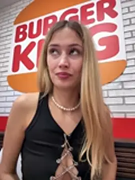 Blonde_exe - get naked among people at bk
