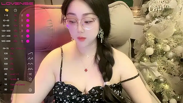 Monica-666888- - ✿❀檐下玉兰花事 白墙黛瓦旁， 玉兰漫染晴空。