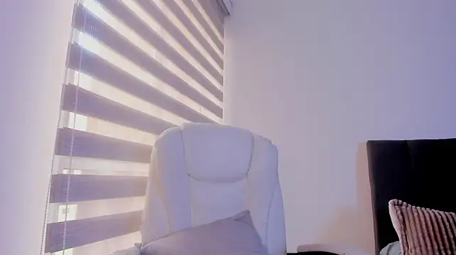 SweetCatii - Ready to Fuck My Ass? 😏