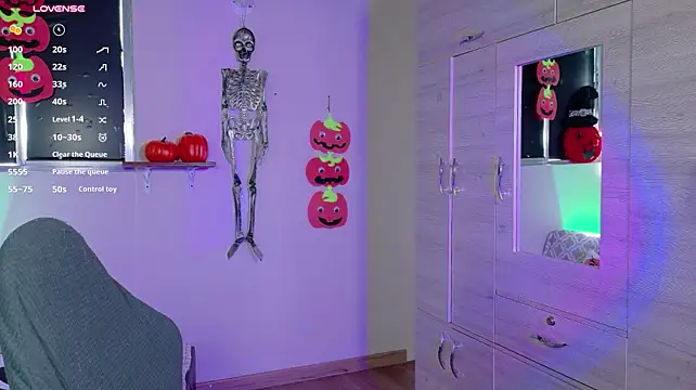 NanakoDollx - PUSSY PLAY