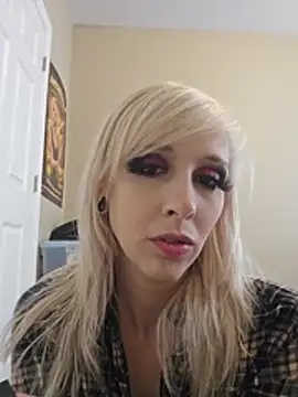 AmethystFoxx - Gape ass with glass plug