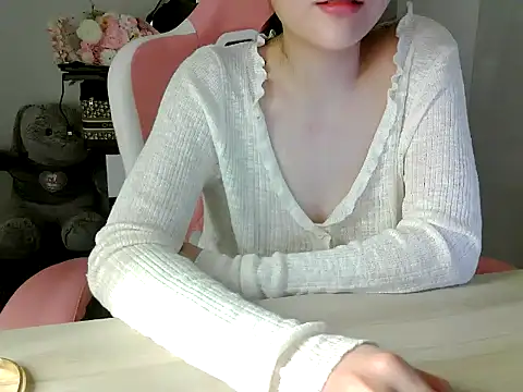 Linh-Barbie - 🌷• show boobs(khoe ngực)