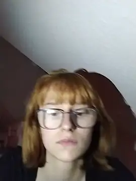 MissTanita - Show boobs and Play