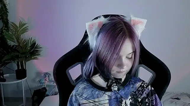 Hikkacat - meowm meow!! good start kittyy!