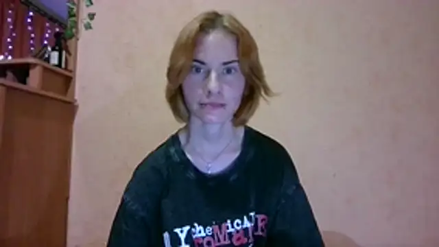 Fiona_Night - to put on a mini dress