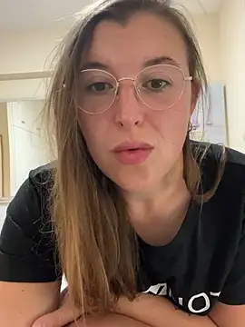 AlinaMeiier - Massage your Pussy in Panties 🍑