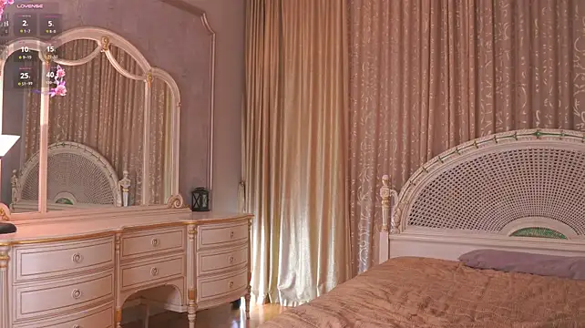 FrediaPfeiff - POV u gentle fuck me doggy pose <3