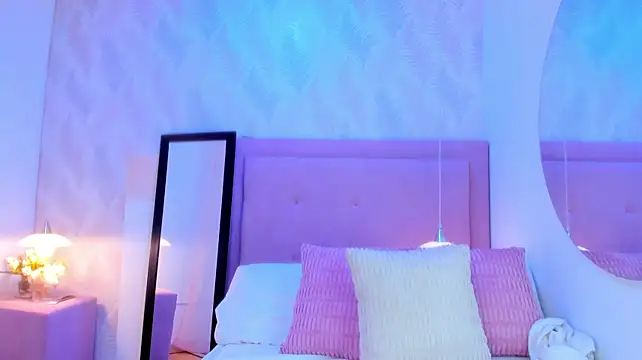 KarolyneLune - Intense masturbation until orgasm