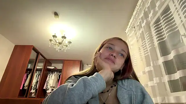 Romy_Grei - Squeeze and softly slap my boobs