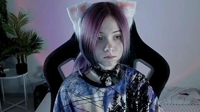 Hikkacat - meowm meow!! good start kittyy!