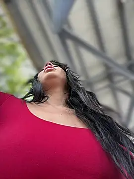 __IRIS__ - Fingers inside my wet pussy