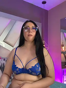 Ashleeyprincess01 - show nipless - close cam