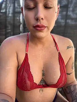 Alicetgirlbr - Public CUM SHOW
