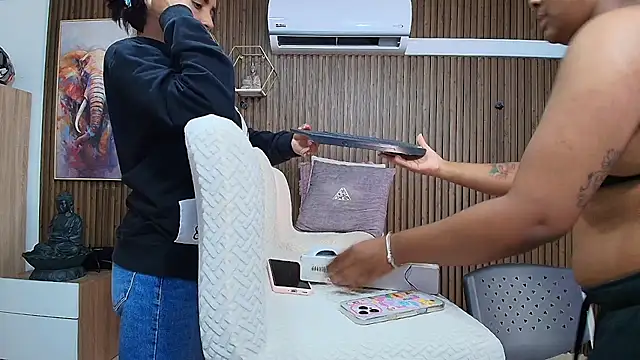 Fetishcouples47 - Show Tits one girl