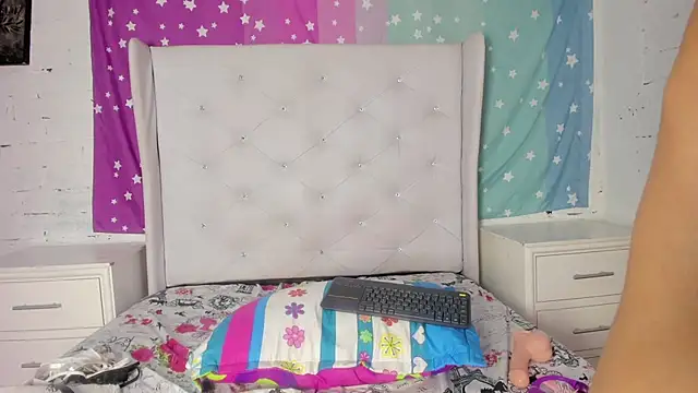 Angel_victoria0 - DILDO PLAYING <3
