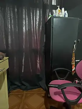 Karlyprintt - slap tits for 6