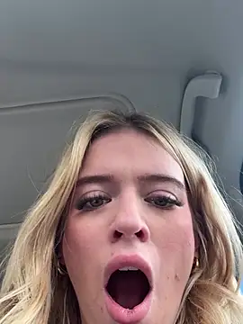 Brittneyyy - take pasties off