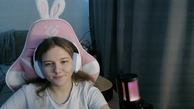 HelenMo0n