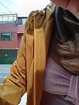 Hannah-colx - Ride a dildo in public🔥
