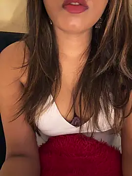 Sexy-sukritii - Boobs show oil massage
