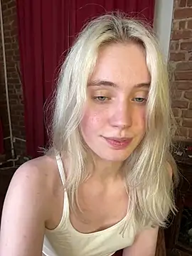 LovelyMiu - take off my shorts+slap my ass x 11