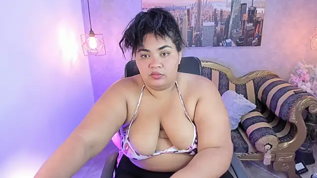 Sara_clk - saliva on my tits