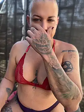 Alicetgirlbr - Public CUM SHOW