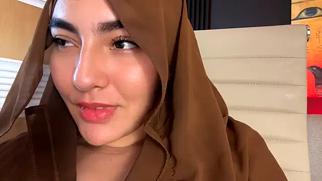 Malika_Noor - Touching my vagina slowly