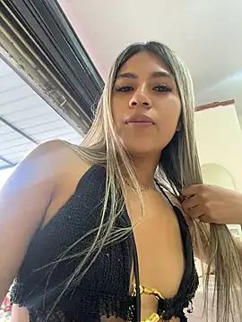 Kimmiebellarie - Anal public 🔥❤️