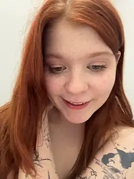 Freaky__Nikki - spank my ass 15 times in doggy pose