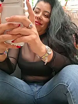 Luianna - Make me horny 😈💦😈💦