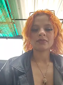 Cataleya_16 - Nipple clamps+oil tits🔥in public bar