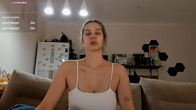 Hot__K - wet my pussy