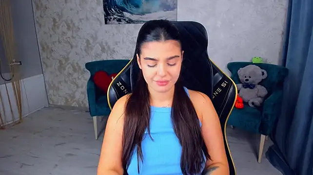 AlluringAriel - hand bra