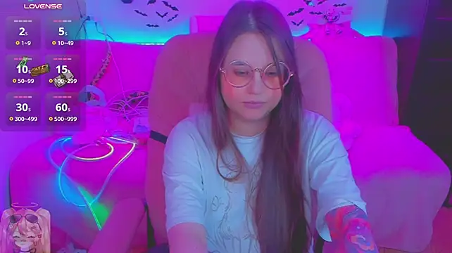 KitsunePrincess - 🍑 Sweet ass + 5 spanks 🍑