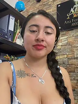 _Sarah-Office1 - FAKE SPERM ON TITS 👅