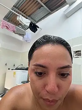 MeggyMae_ - slaps on your tits