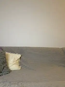 SweetMiiia - Boobie Massage (with top)😘